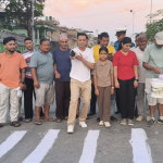 तुलसीपुरमा सडक सुरक्षाका लागि जेब्राक्रसिङ निर्माण